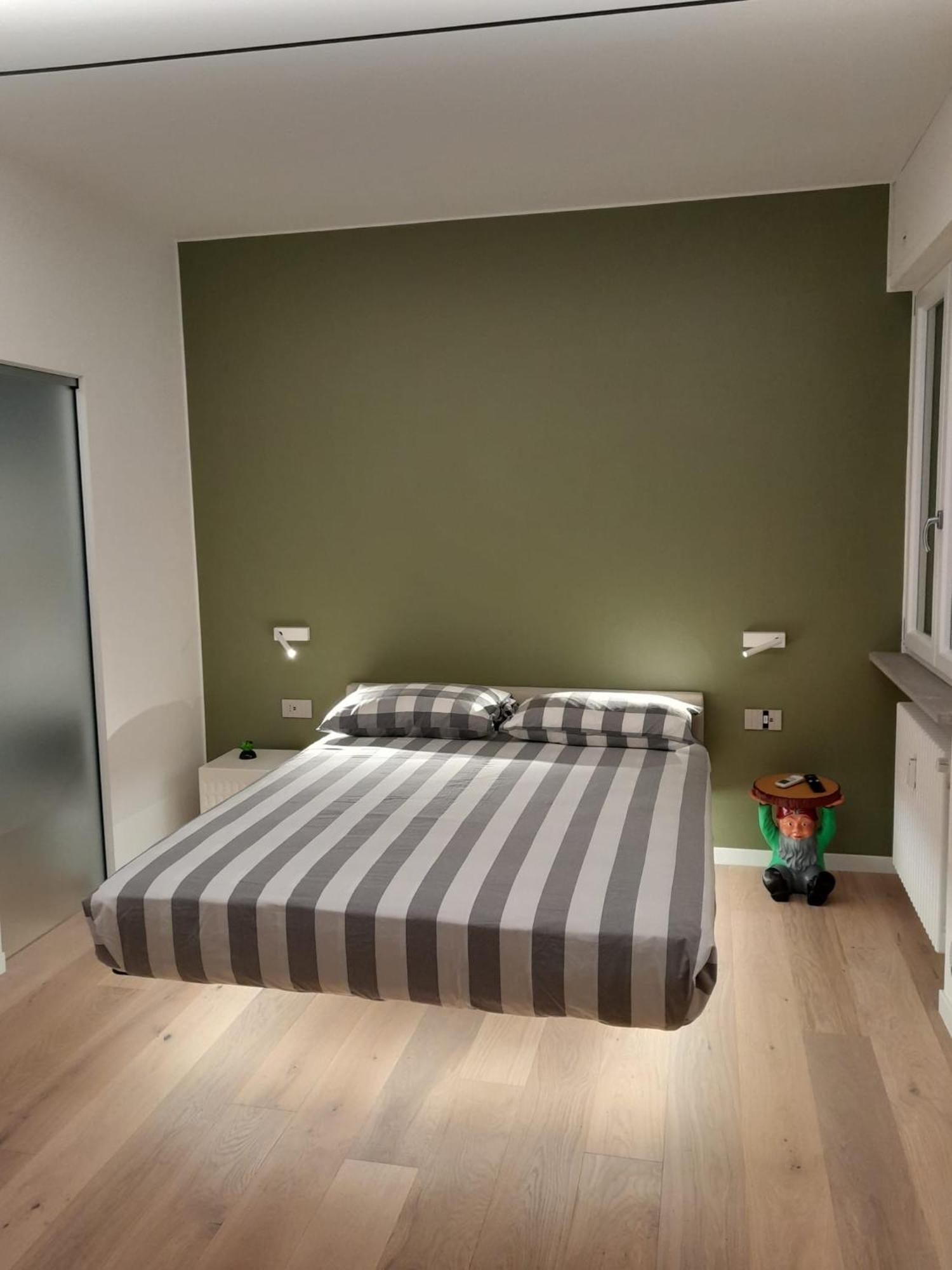 Monolocale Cairoli 18 Lägenhet Fiorenzuola dʼArda Exteriör bild